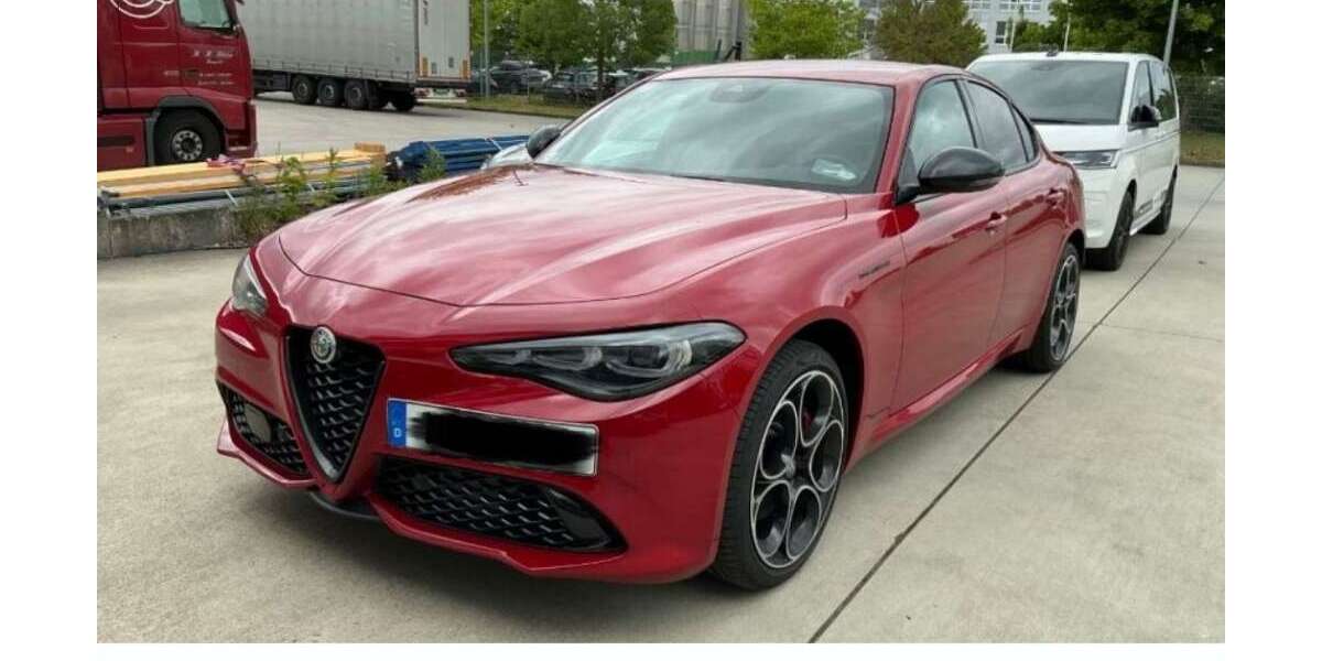 Alfa Romeo Giulia 8.957 km 40.985 &euro; Pohlheim 35415