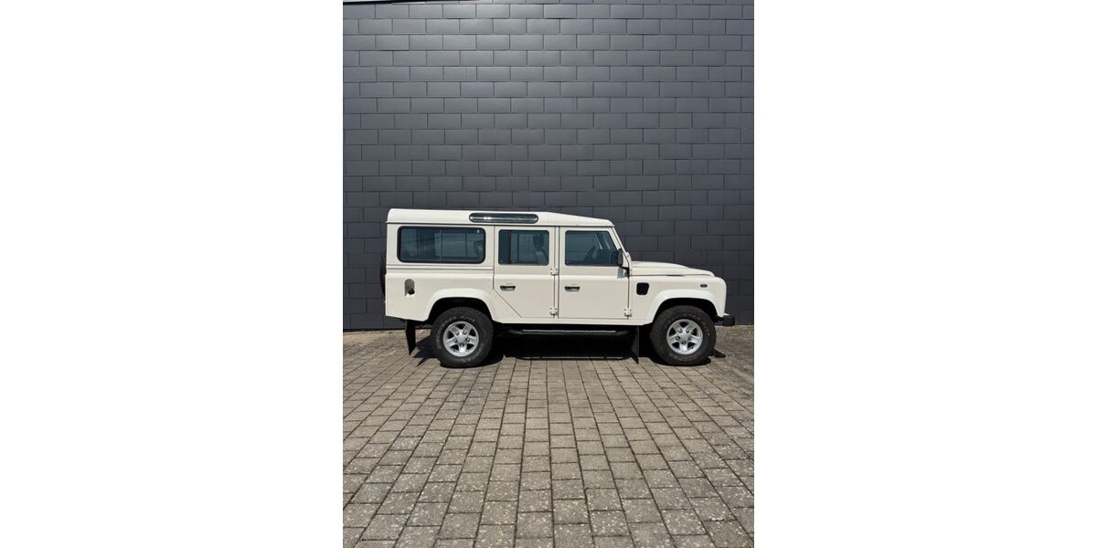 Land Rover Defender 104.900 km 49.000 &euro; Ohlsbach 77797