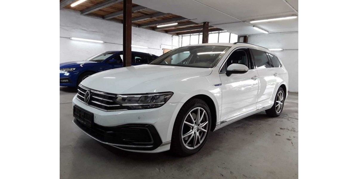 VW Passat 84.393 km 19.400 &euro; Hennef 53773