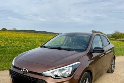 Hyundai i20 95.000 km 11.200 &euro; Pilsach 92367