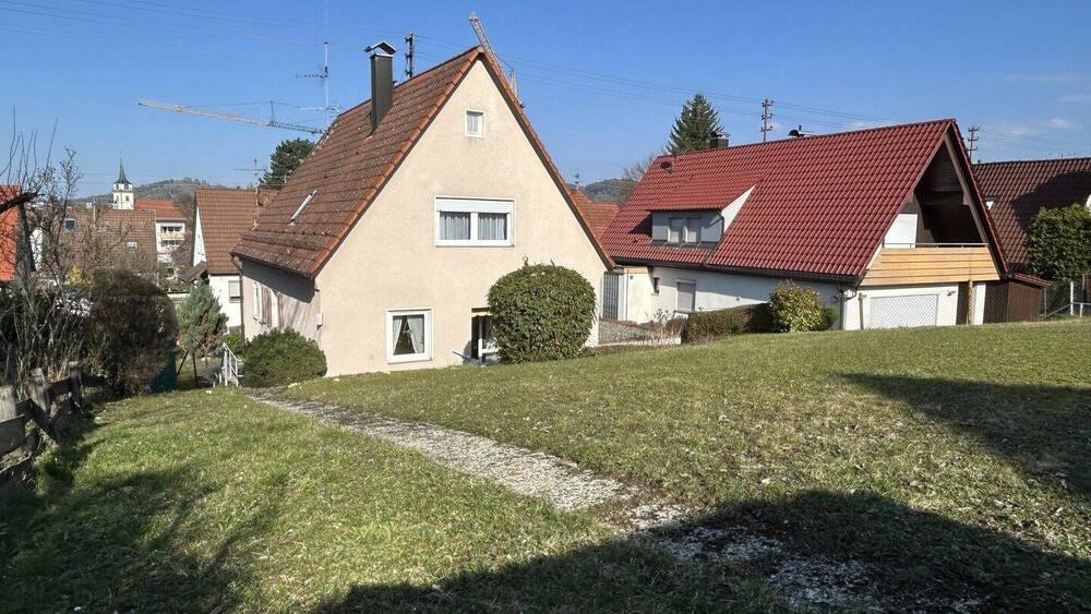 Mehrfamilienhaus, Wohnhaus Metzingen - 379.000&euro; | Angebot:26786593