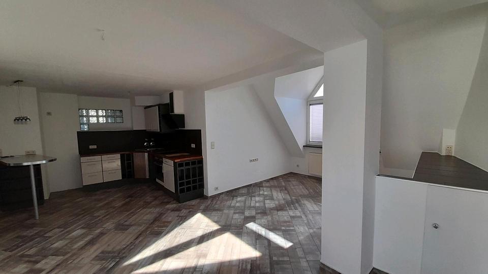 Etagenwohnung Hettstedt - 2 Zimmer, 58 m&sup2;, 670&euro; | Angebot:25551042