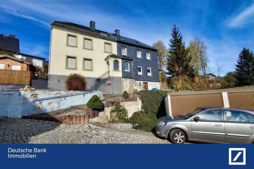 Haus zum Kaufen in Bad Lobenstein 86.000 € 104 m²