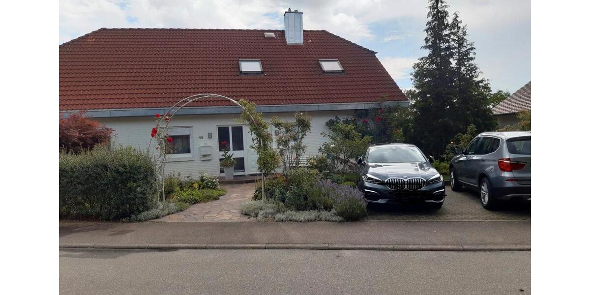 Dachgeschoßwohnung Stockach - 3.5 Zimmer, 80 m&sup2;, 300.000&euro; | Angebot:26987307