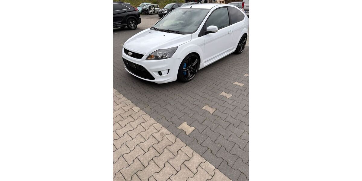 Ford Focus 146.828 km 9.500 &euro; Sögel 49751