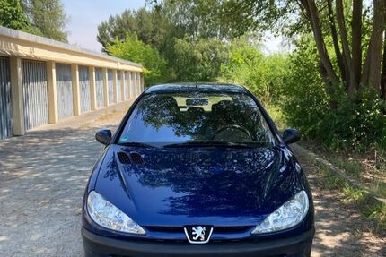 Peugeot 206 95.000 km 860 &euro; Berga 07980
