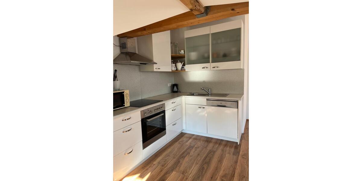 Dachgeschoßwohnung Berlin Neukölln - 2 Zimmer, 75 m&sup2;, 1.450&euro; | Angebot:26317824