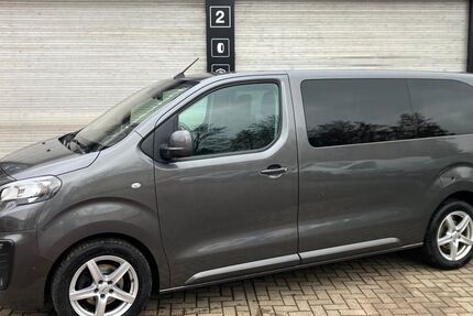 Peugeot Traveller 163.500 km 18.990 &euro; Chemnitz 09122