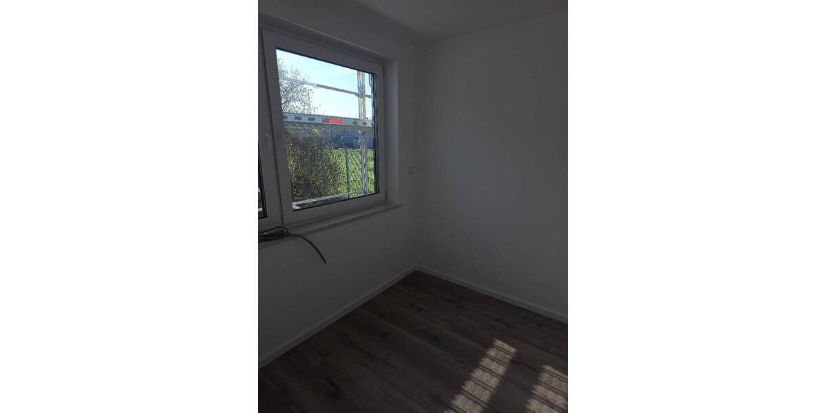 Etagenwohnung Eschborn - 5 Zimmer, 133 m&sup2;, 1.850&euro; | Angebot:26804274