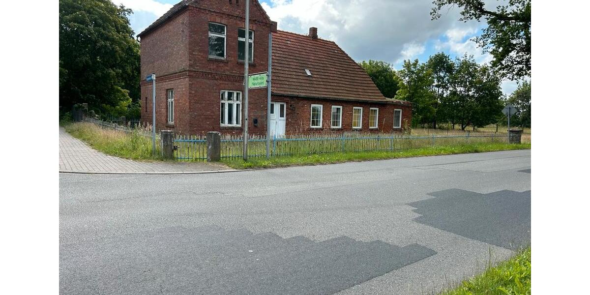 Mehrfamilienhaus, Wohnhaus Bargteheide - 5 Zimmer, 200 m&sup2;, 120.000&euro; | Angebot:24507756