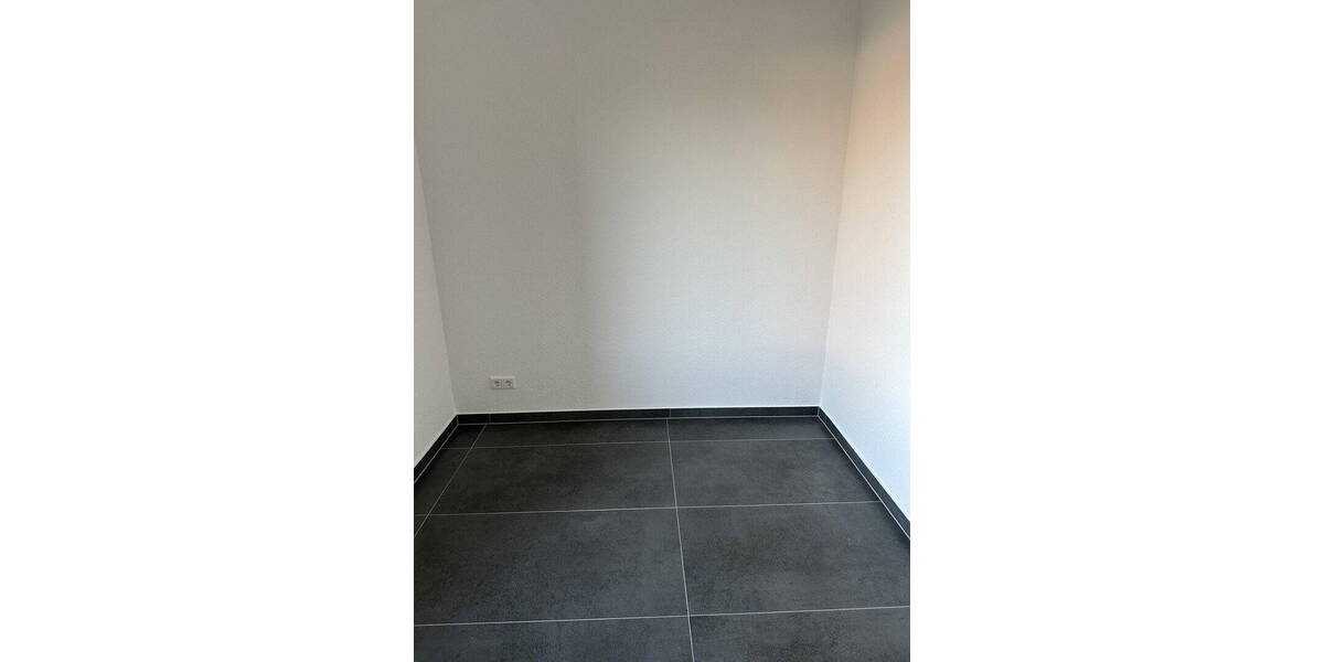 Etagenwohnung Barßel - 5 Zimmer, 92 m&sup2;, 900&euro; | Angebot:25984373