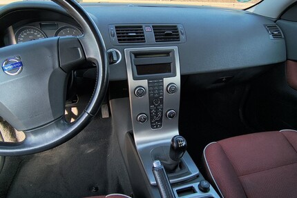 Volvo C30 145.000 km 3.975 &euro; Beselich 65614