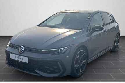 VW Golf 5.900 km 42.880 &euro; Neustadt a.d. Weinstraße 67433
