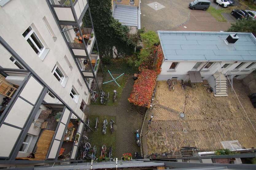 Altbau trifft Wasserlage – 3-Zimmerwohnung mit Balkon im beliebten Plagwitz 3 zimmer
