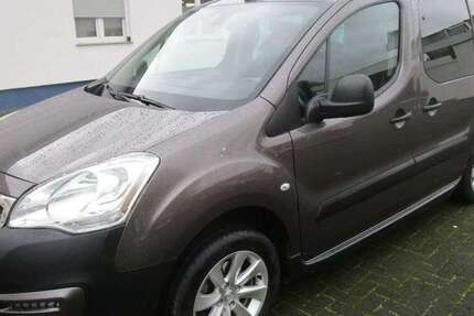 Peugeot Partner 84.000 km 13.990 € Bergheim 50126
