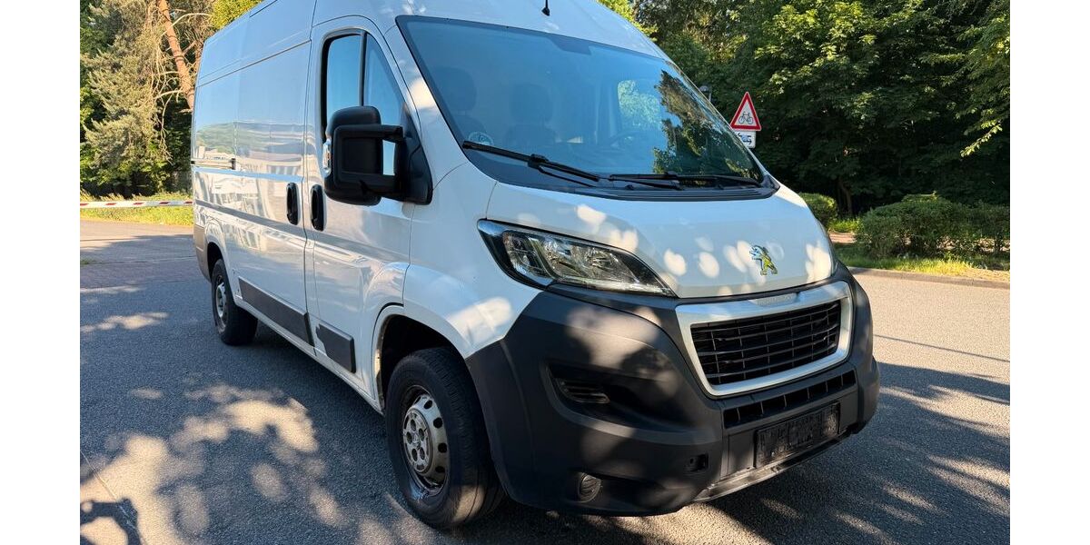 Peugeot Boxer 267.225 km 7.490 &euro; Frankfurt 60599