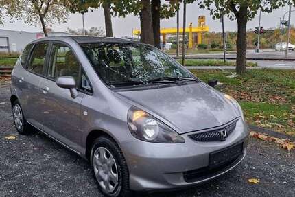 Honda Jazz 62.000 km 3.999 &euro; Köln 51109