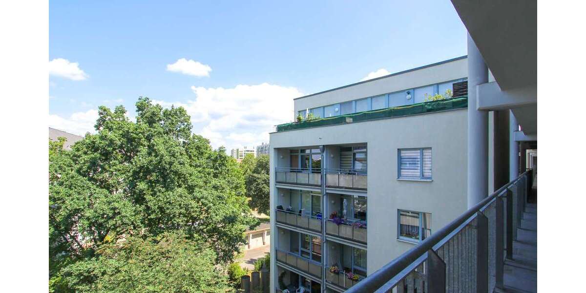 Etagenwohnung Dresden Altstadt - 2 Zimmer, 52 m&sup2;, 135.000&euro; | Angebot:27096279