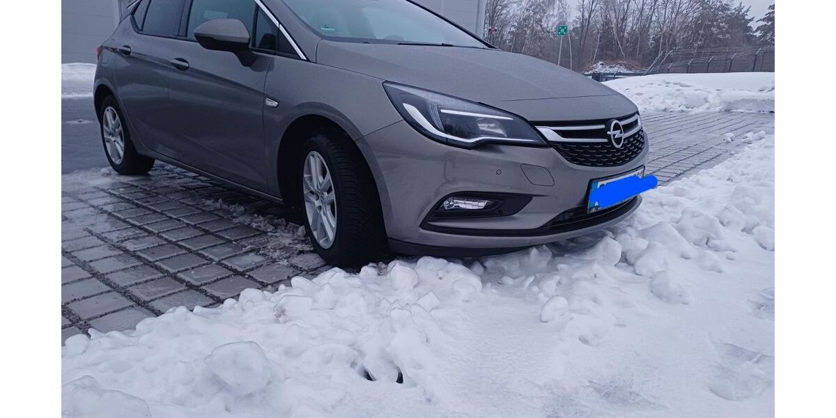 Opel Astra 65.000 km 8.700 &euro; Hermsdorf 01945