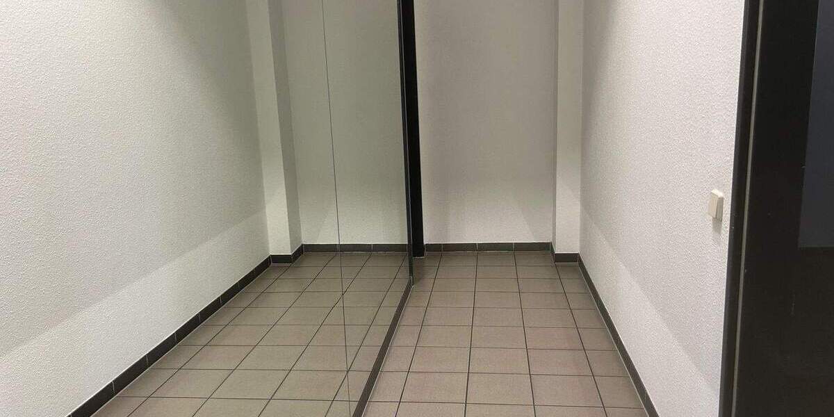 Gewerbeobjekt Halle (Saale) Büschdorf - 1 Zimmer, 488 m&sup2;, 3.990&euro; | Angebot:25671753