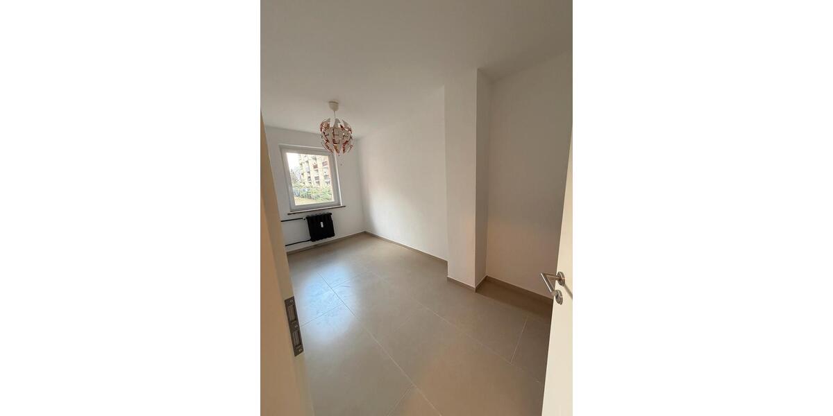 Erdgeschoßwohnung Dachwig - 3 Zimmer, 70 m&sup2;, 125.000&euro; | Angebot:25165116