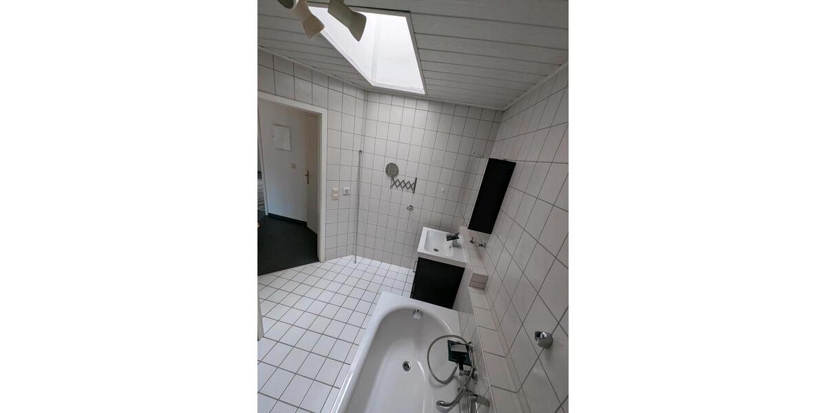 Dachgeschoßwohnung Gaimersheim - 2 Zimmer, 60 m&sup2;, 320.000&euro; | Angebot:27033675
