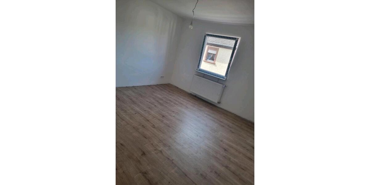 Doppelhaushälfte Rodalben - 6 Zimmer, 160 m&sup2;, 249.000&euro; | Angebot:26443503
