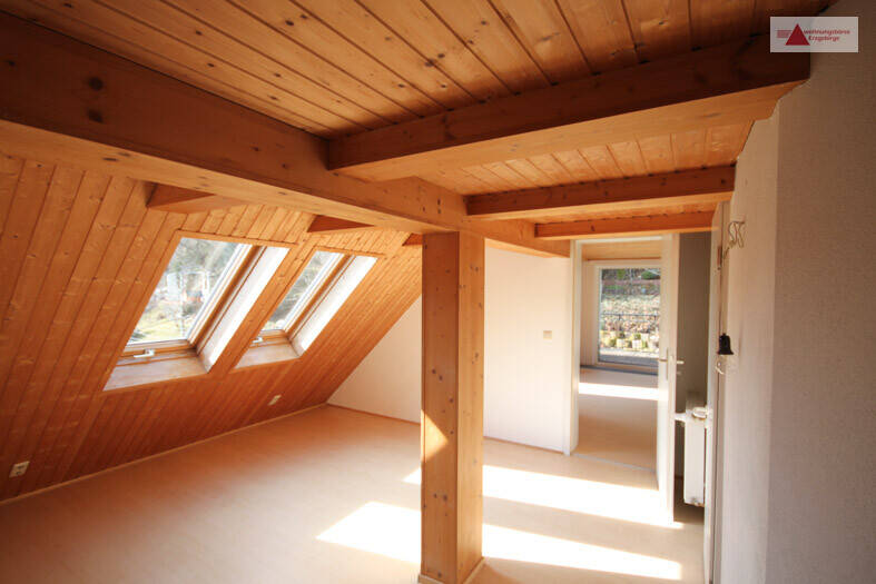 Einfamilienhaus Annaberg-Buchholz OT Buchholz Annaberg - 4 Zimmer, 160 m&sup2;, 800&euro; | Angebot:26686648