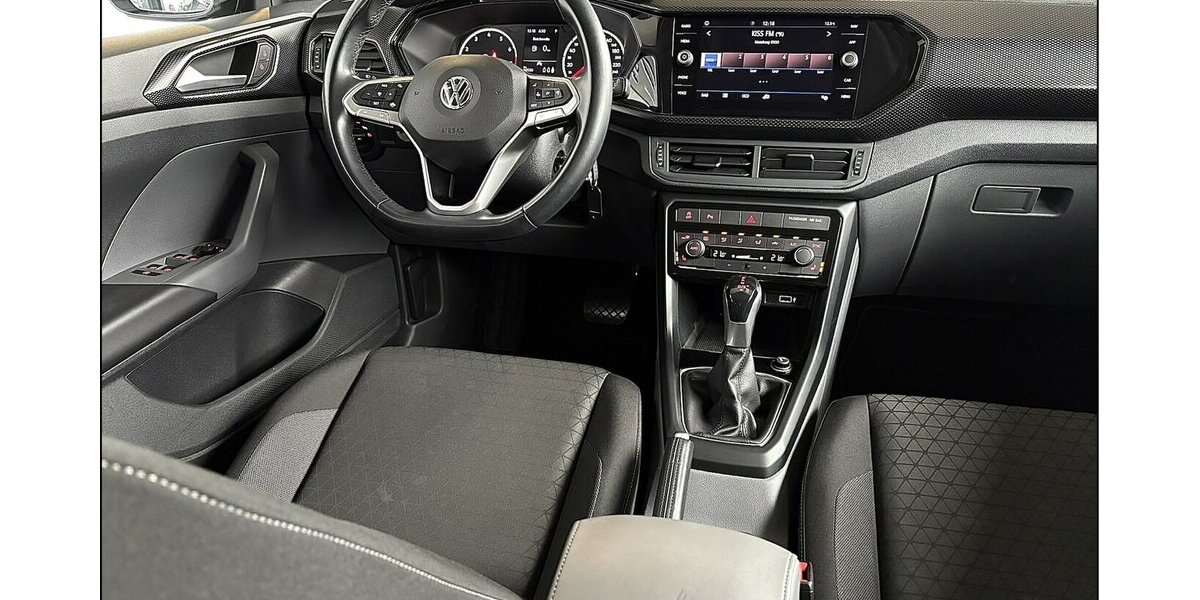 VW T-Cross Life DSG LED ACC Tempo Navi HAGEL 60.000 km 14.790 &euro; Stade 21682
