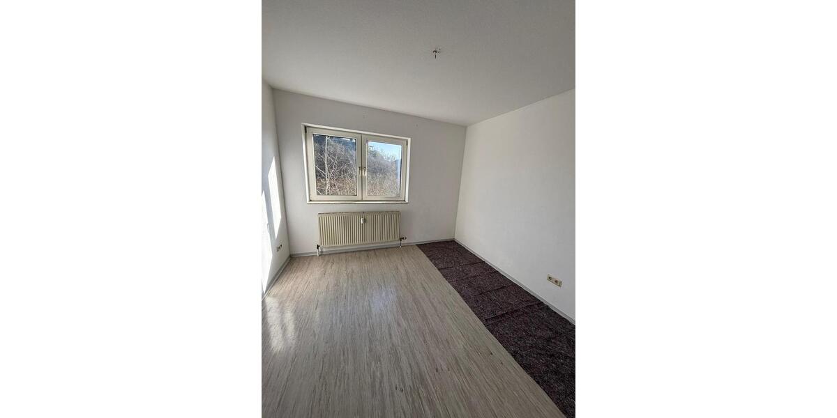 Erdgeschoßwohnung Kirn - 4 Zimmer, 88 m&sup2;, 600&euro; | Angebot:25306412