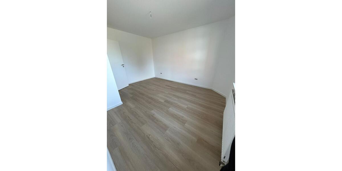 Etagenwohnung Lübbecke - 3 Zimmer, 85 m&sup2;, 850&euro; | Angebot:26414544