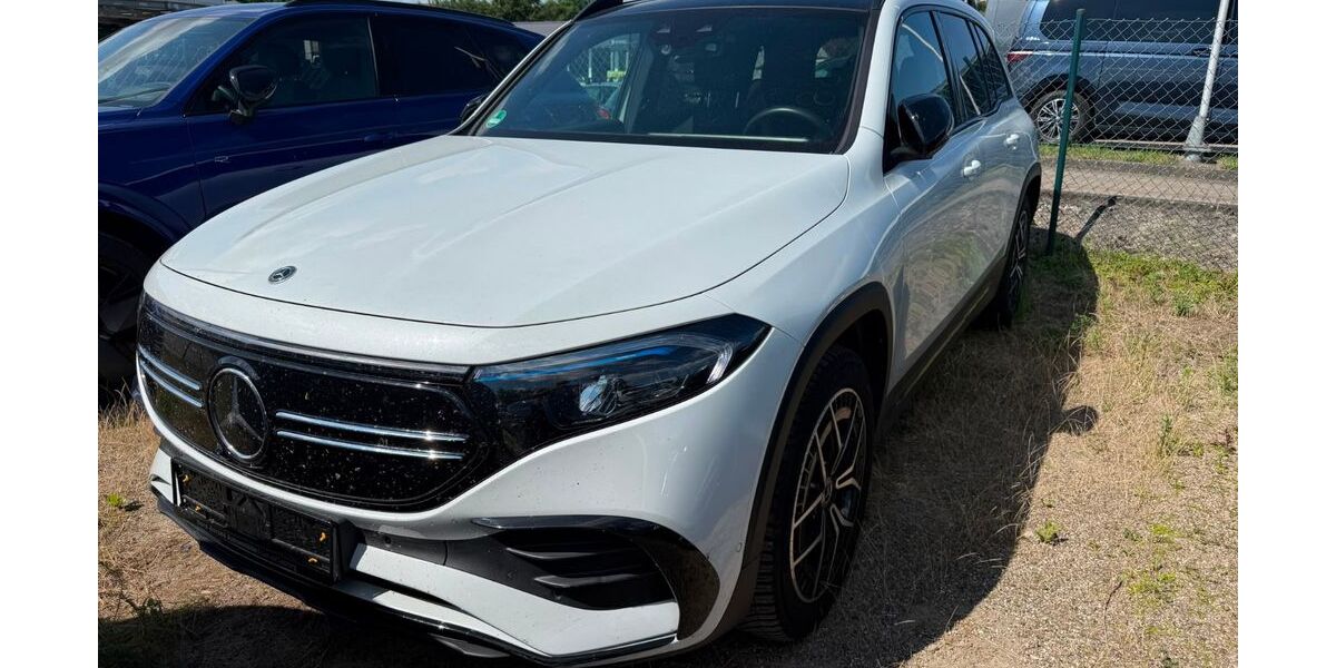 Mercedes-Benz EQB 25.365 km 38.499 &euro; Gnoien 17179