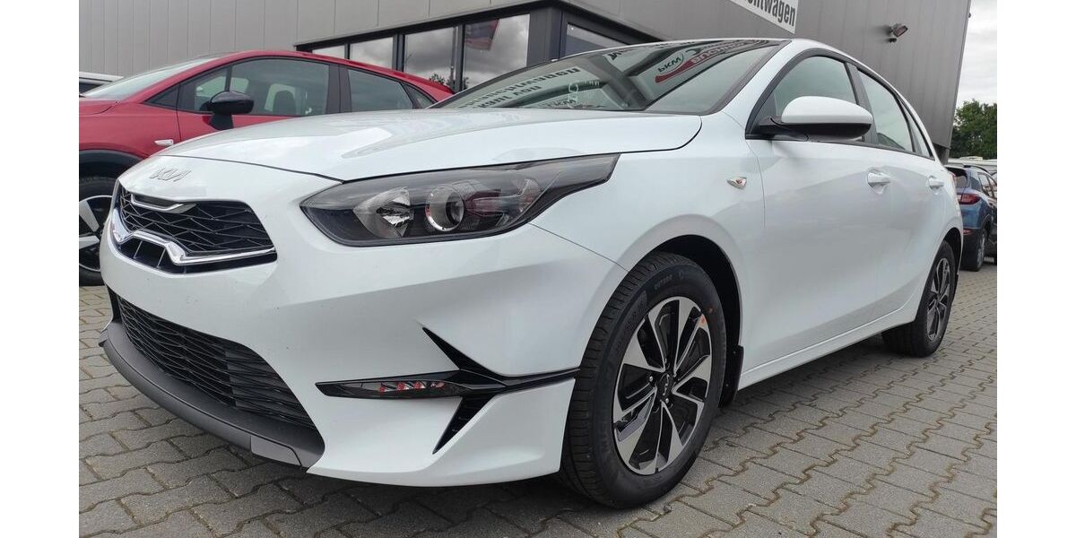 Kia ceed / Ceed 3.990 km 19.990 &euro; Polch 56751