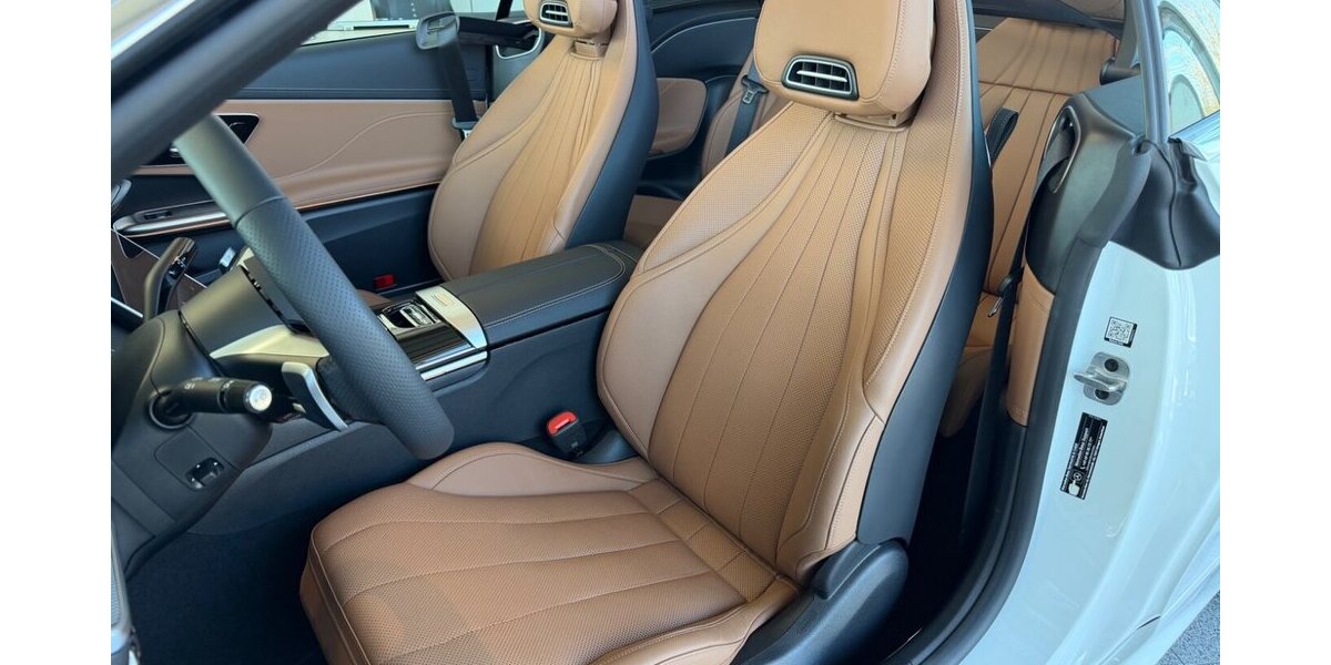 Mercedes-Benz CLE 300 4Matic Cabrio AMG+Burmester+Night+360° Edi 4.000 km 69.900 &euro; Westendorf 86707