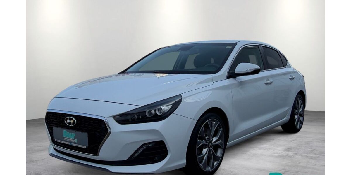 Hyundai i30 87.660 km 14.740 &euro; Mutlangen 73557