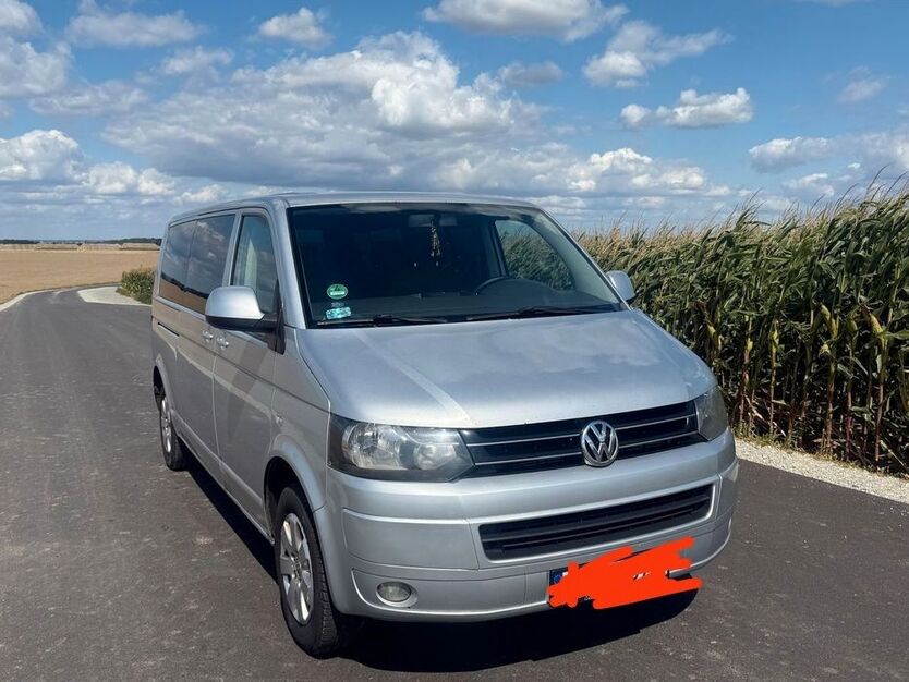 VW T5 Transporter 910.000 km 5.000 € Berlin 12057