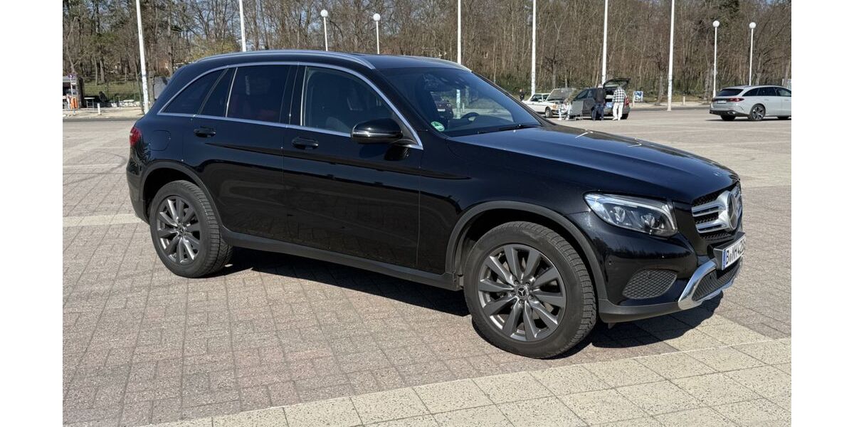 Mercedes-Benz GLC 250 138.000 km 25.000 &euro; Berlin 14193