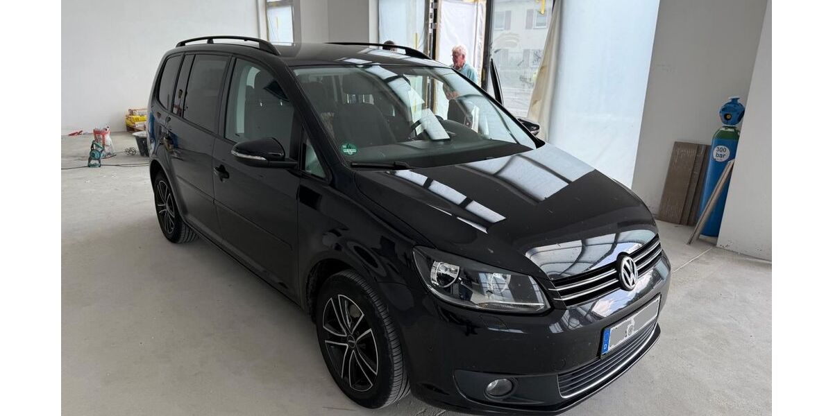 VW Touran 129.000 km 12.650 &euro; Meschede 59872