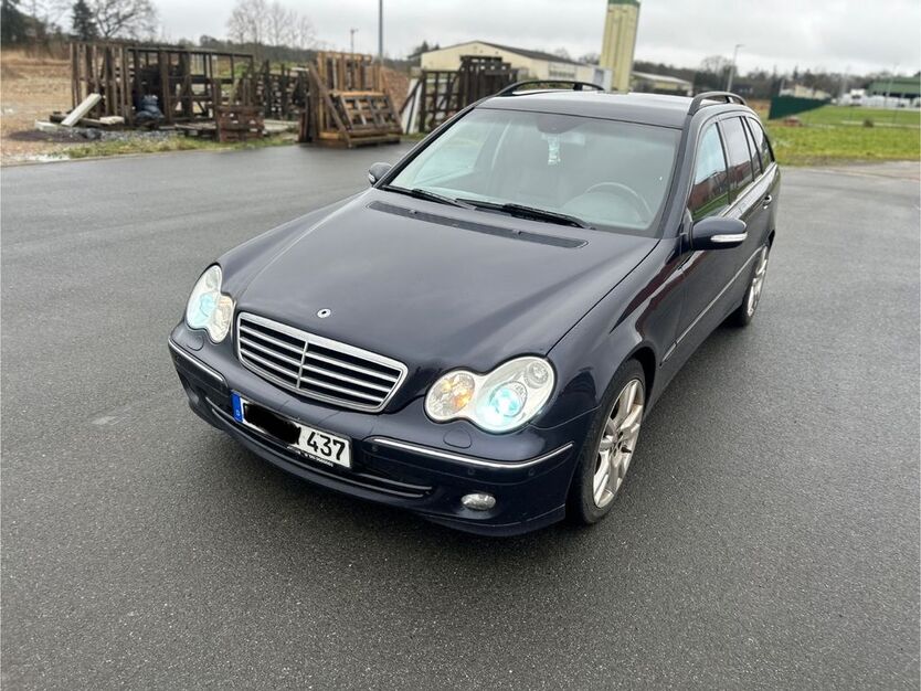 Mercedes-Benz C 320 358.000 km 2.700 € Wahrenholz 29399