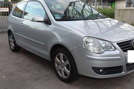 VW Polo 85.000 km 6.890 &euro; Siegburg 53721