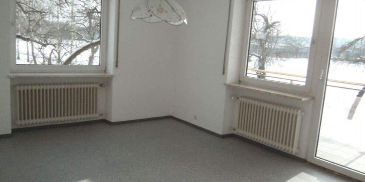 Mehrfamilienhaus, Wohnhaus Sulzbach-Rosenberg Unterschwaig - 8 Zimmer, 250 m&sup2;, 2.060&euro; | Angebot:23518285