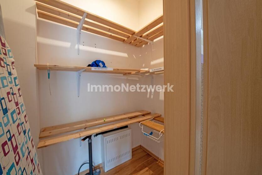 Moderne 3-Zimmer-Erdgeschosswohnung mit Einbauküche und Garten in Syke-Barrien zimmer