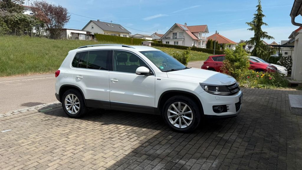 VW Tiguan 301.000 km 8.100 &euro; Messkirch 88605