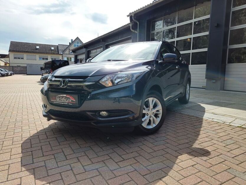 HR-V