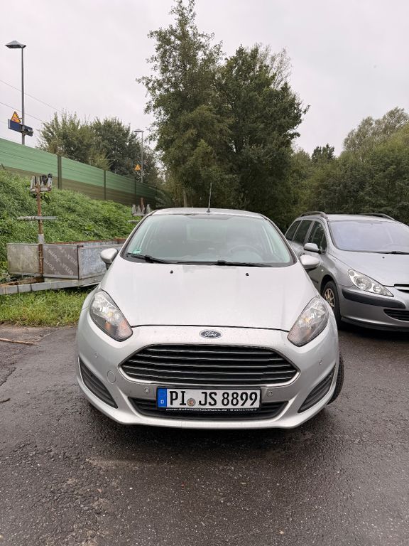 Ford Fiesta 163.000 km 5.000 € Osterhorn 25364