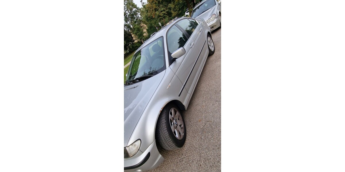 BMW 320I 173.831 km 2.000 &euro; München 80313