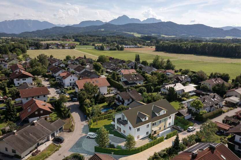 Wohnung zum Kaufen in Ainring 374.000 € 53.76 m²
