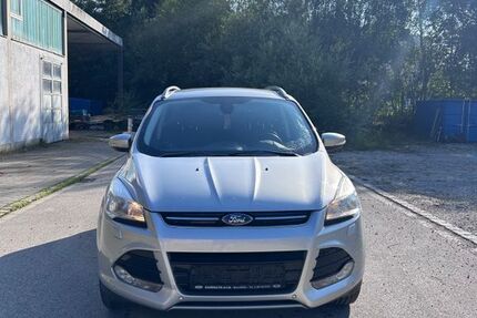 Ford Kuga 159.000 km 8.300 &euro; Geretsried 82538