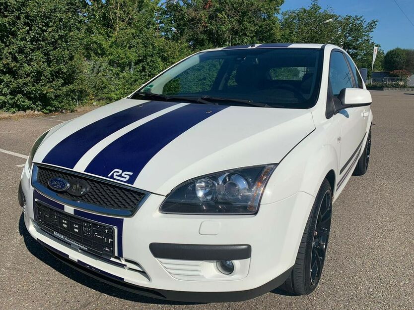 Ford Focus 186.000 km 2.499 € Herbolzheim 79336