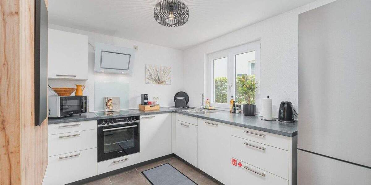 Einfamilienhaus Filderstadt Plattenhardt - 4 Zimmer, 130 m&sup2;, 2.000&euro; | Angebot:24697054